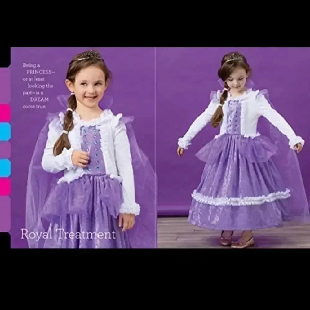 Dress Up! 25+ T-shirts Costumes Book